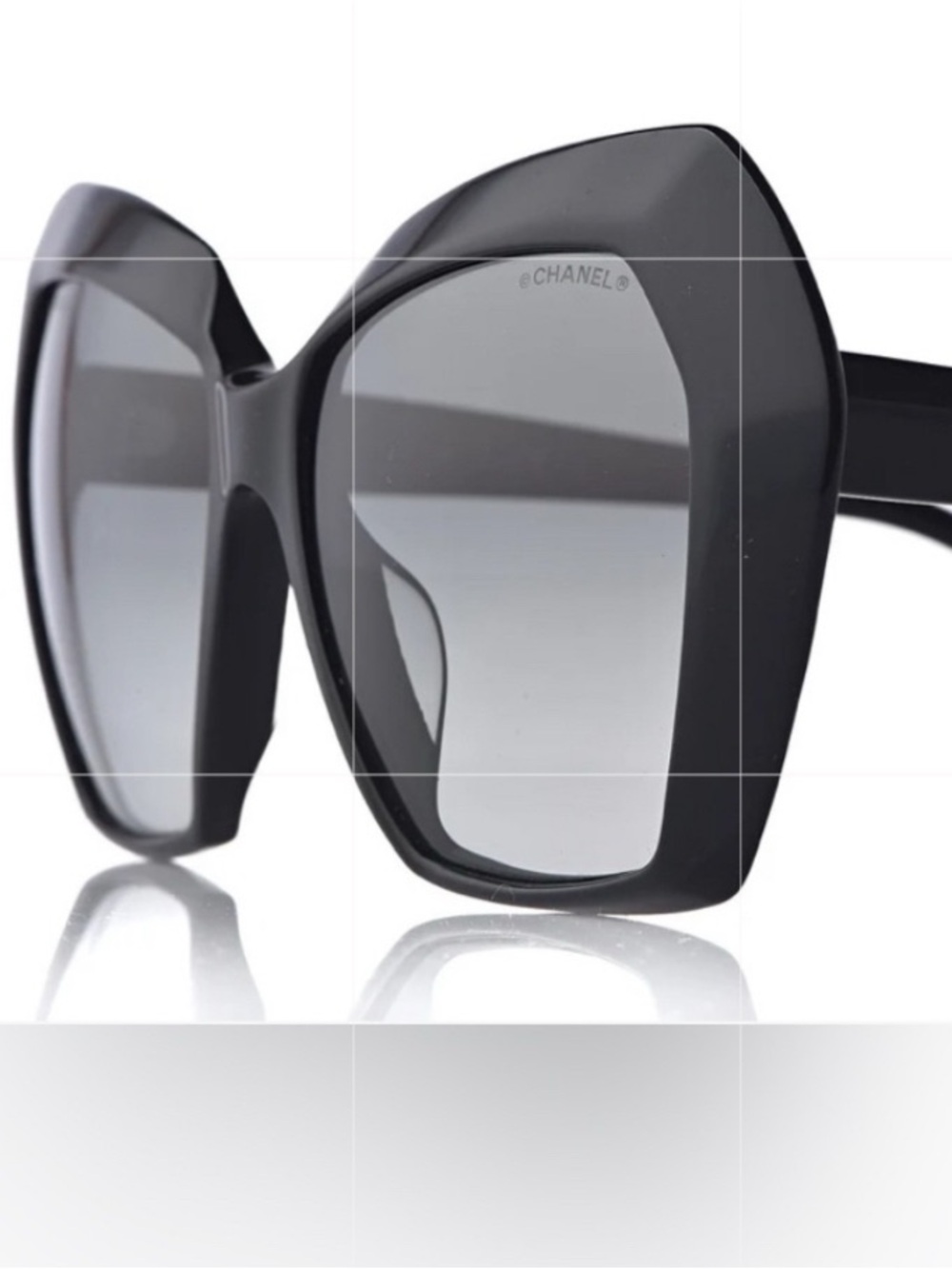 🛍️CHANEL Authentic Oversized Cat-Eye Sunglasses in Black
